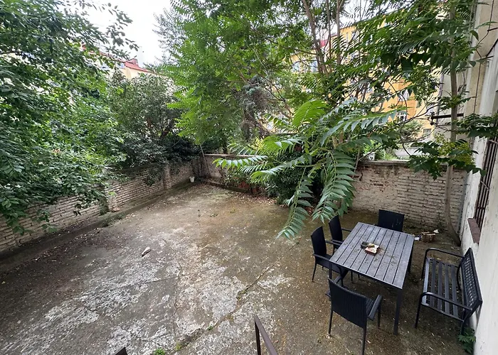 شقة Modern In The Heart Of Vrsovice *
